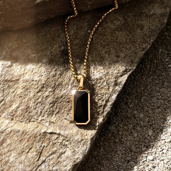 Pierce Necklace - Gold / Dusk Black Pendant