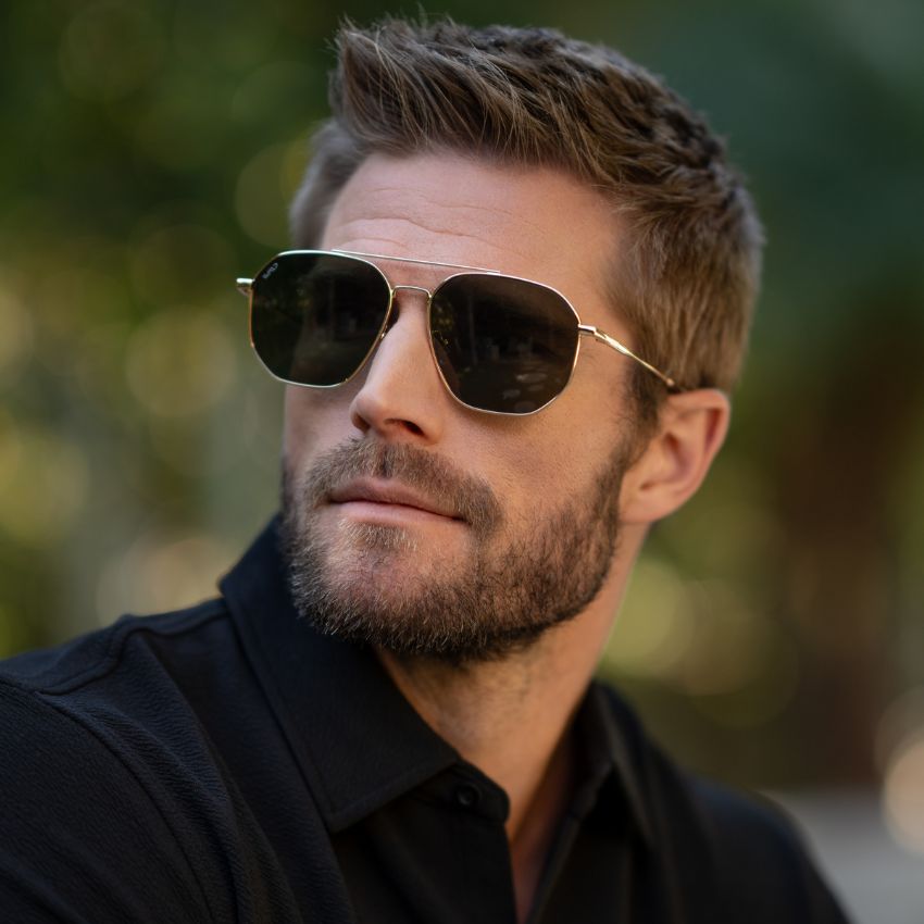 Gold / Smoke Green Lens || Modern Double Bridge Aviator Sunglasses with Gold Frame and Green Lenses