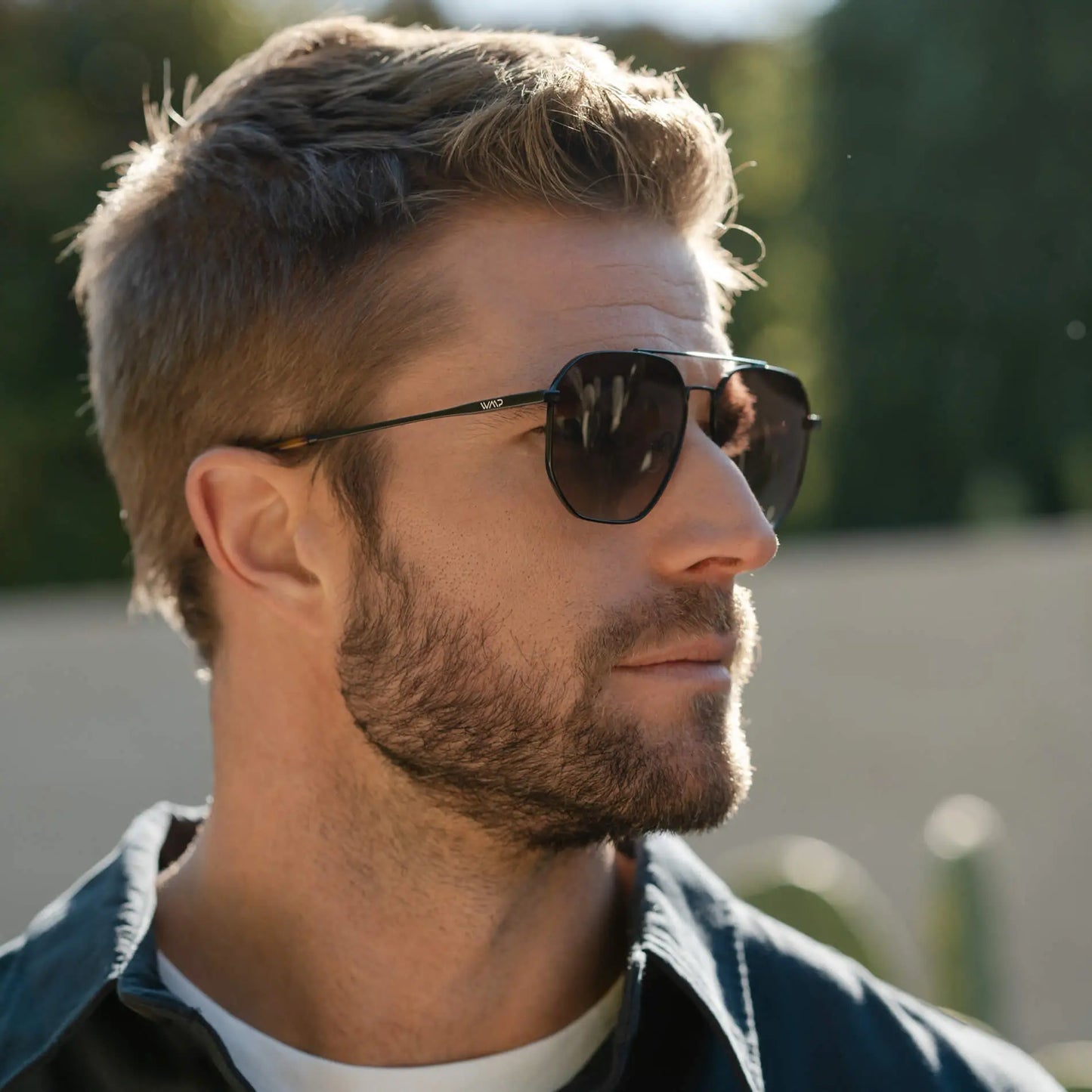 Black Carbon / Gradient Brown Lens || Men's Modern Double Bridge Aviator Sunglasses with Black Frame and Gradient Brown Polarized Lenses