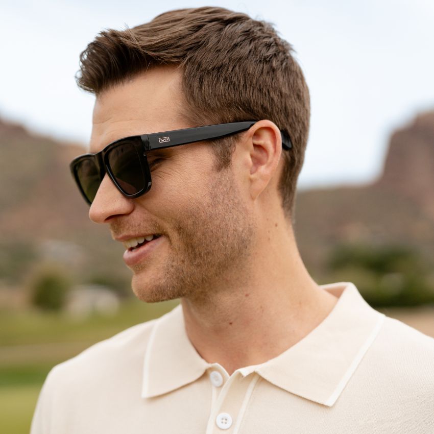 Black / Black Lens || Black Square Frame Sunglasses with Black Polarized Lenses