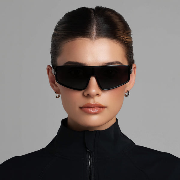 Nova | Polarized - Black / Black Lens