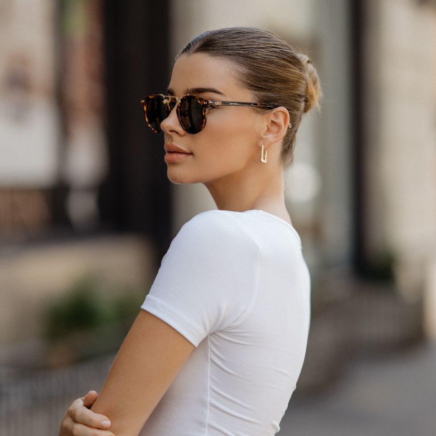 Tortoise / Black Lens || Double Bridge Round Retro Polarized Sunglasses with Tortoise Frame Black Lens and Gold Fashion Accents